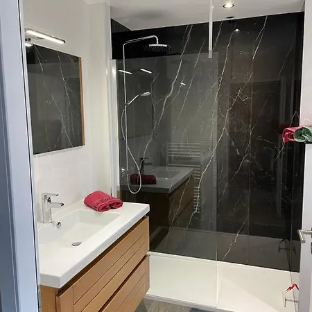 Au Charme Des Marees * Льон-сюр-Мер